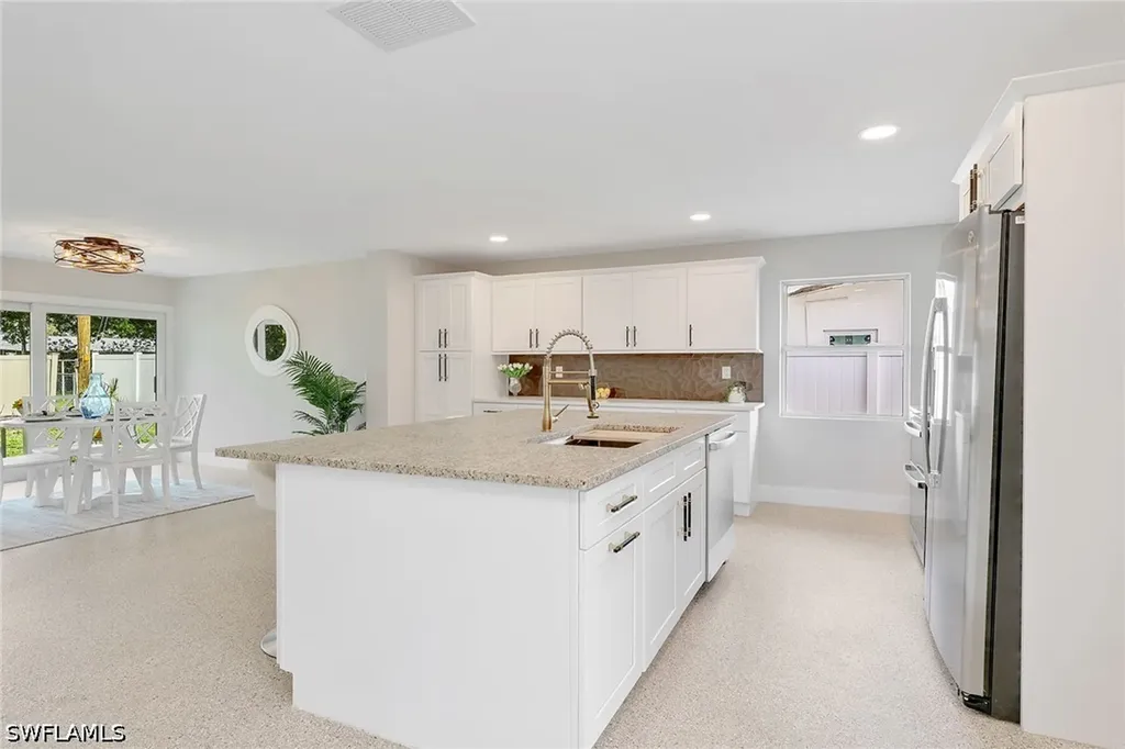 4014 SE 4th Avenue Cape Coral FL 33904