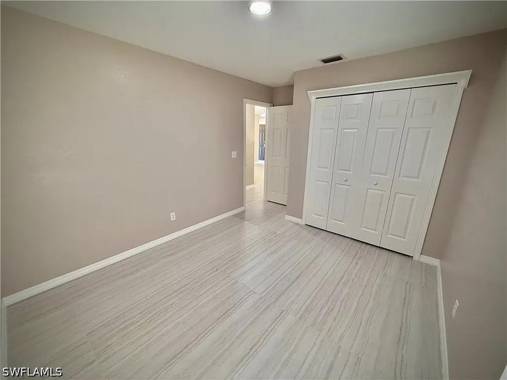 241 8th Street SE Naples FL 34117