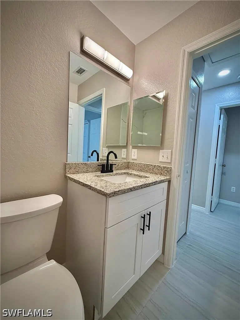 241 8th Street SE Naples FL 34117