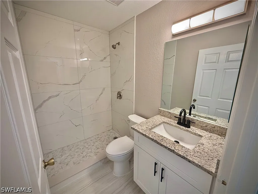 241 8th Street SE Naples FL 34117
