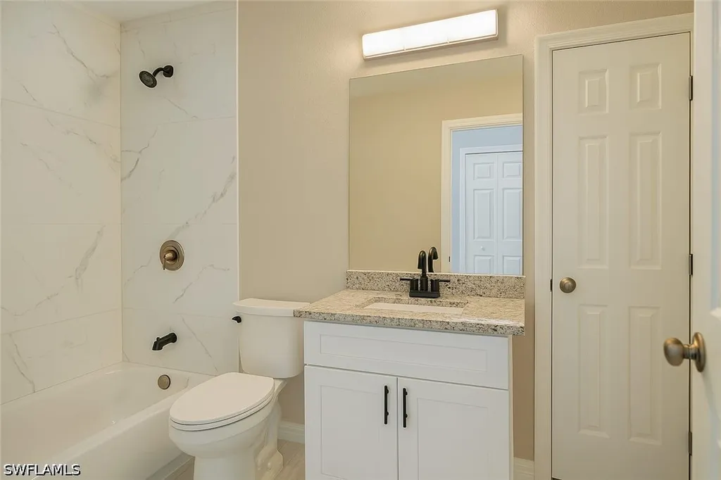 241 8th Street SE Naples FL 34117