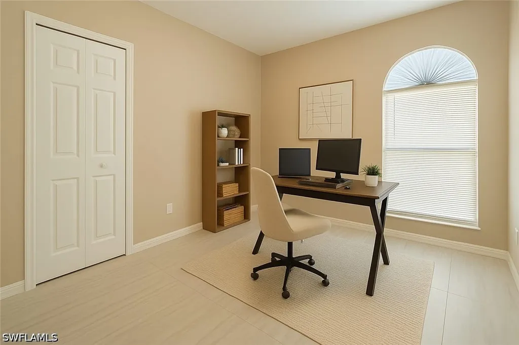 241 8th Street SE Naples FL 34117