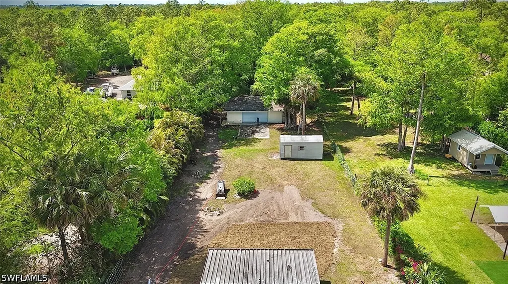 241 8th Street SE Naples FL 34117