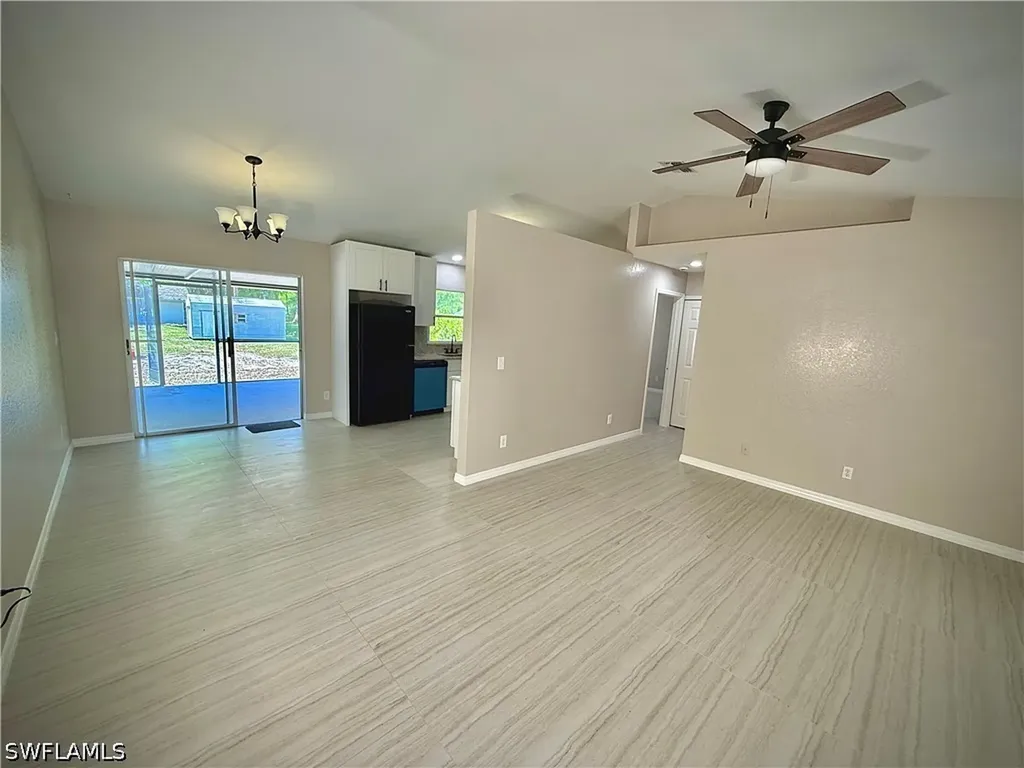 241 8th Street SE Naples FL 34117