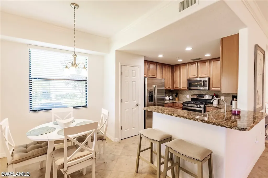 3157 Aviamar Circle Naples FL 34114