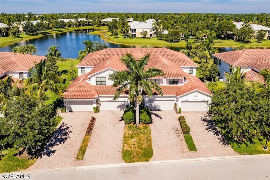 3157 Aviamar Circle Naples FL 34114