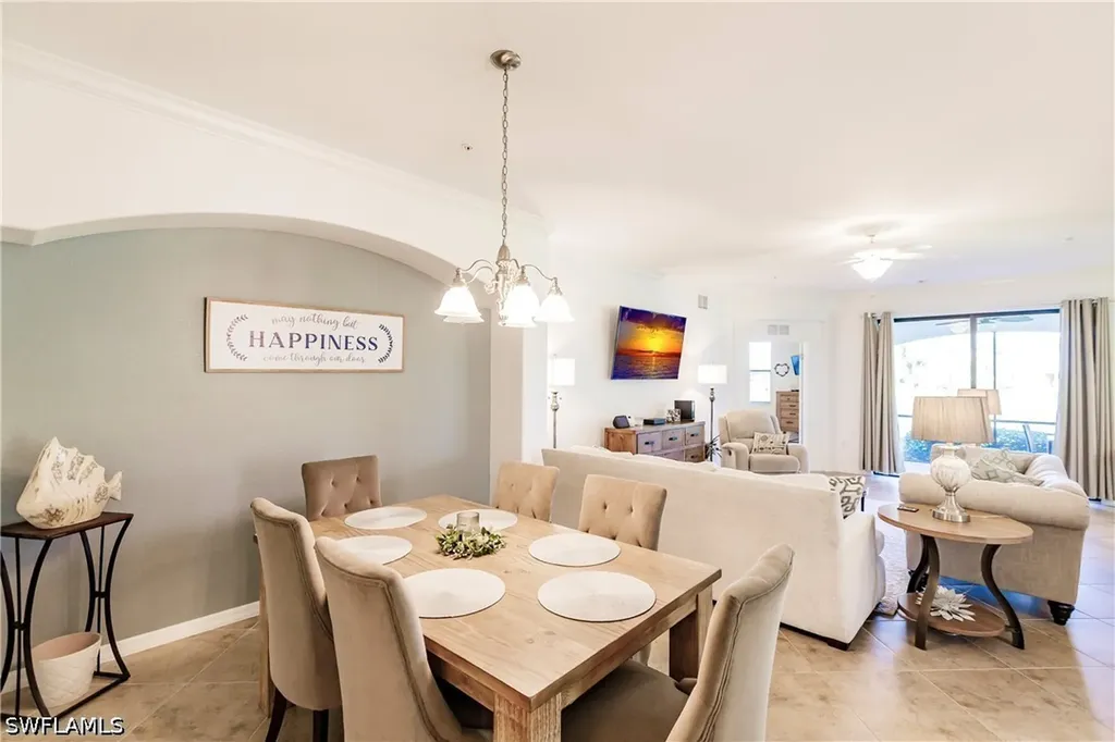 3157 Aviamar Circle Naples FL 34114
