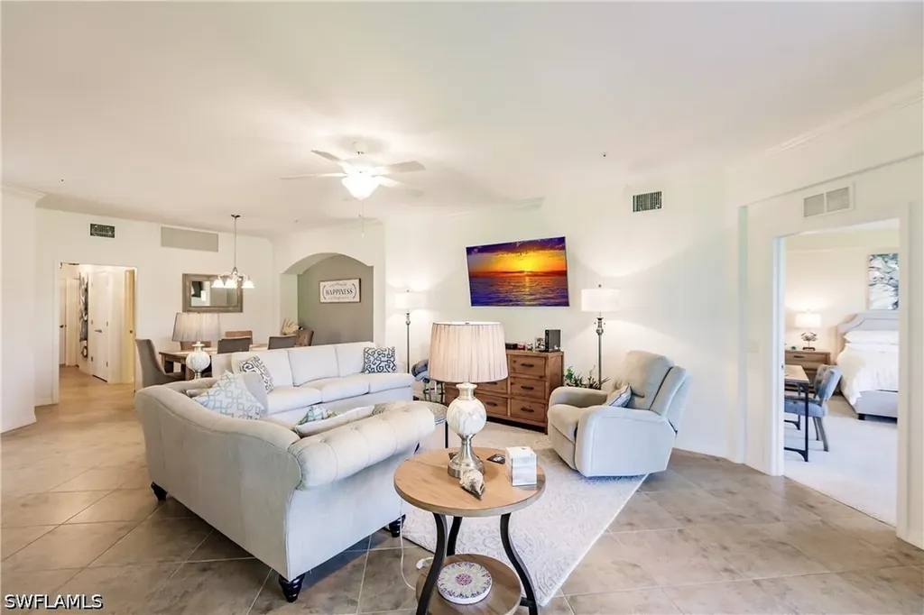 3157 Aviamar Circle Naples FL 34114