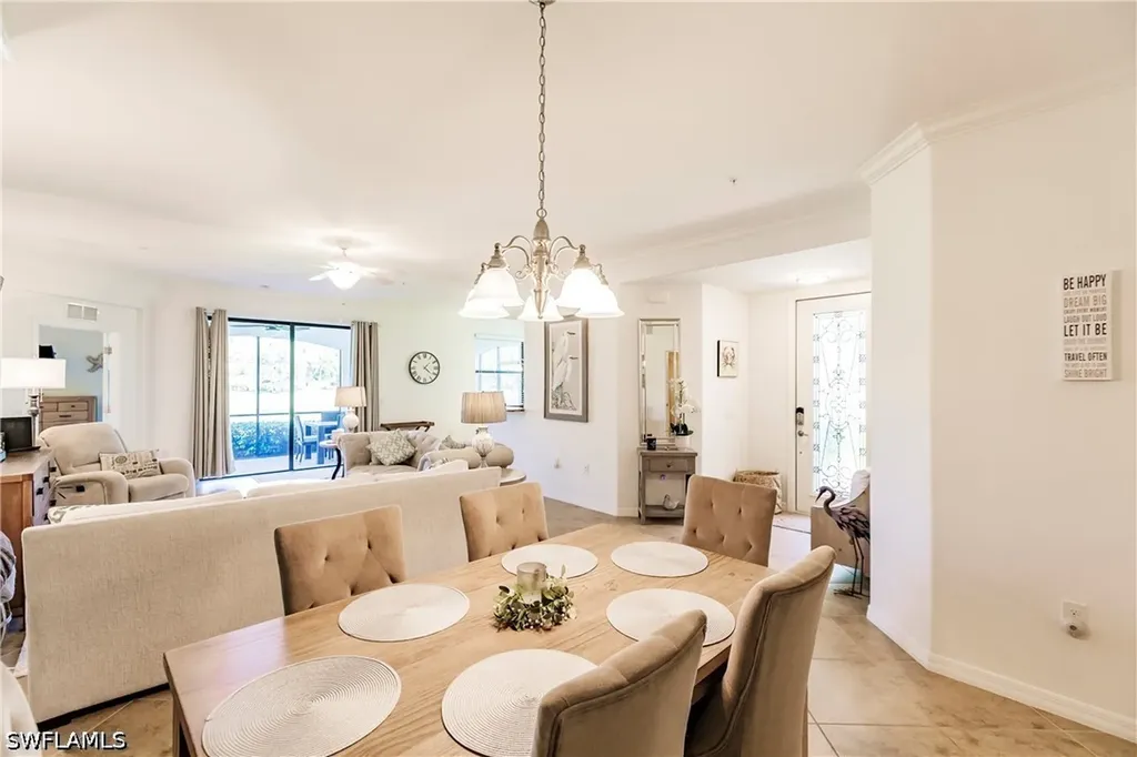 3157 Aviamar Circle Naples FL 34114