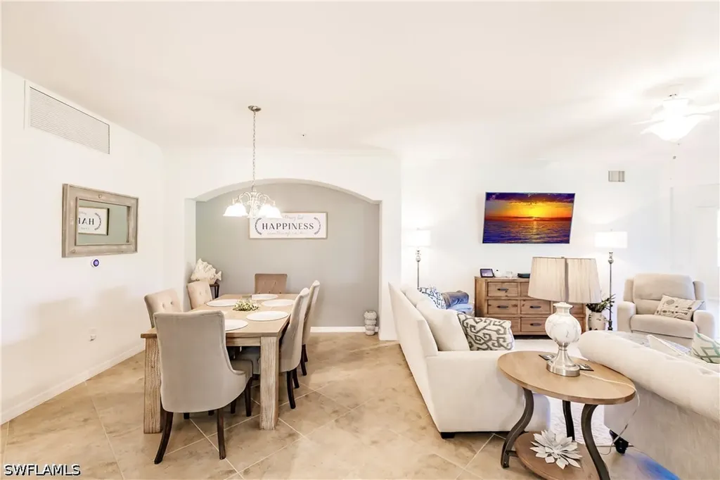 3157 Aviamar Circle Naples FL 34114