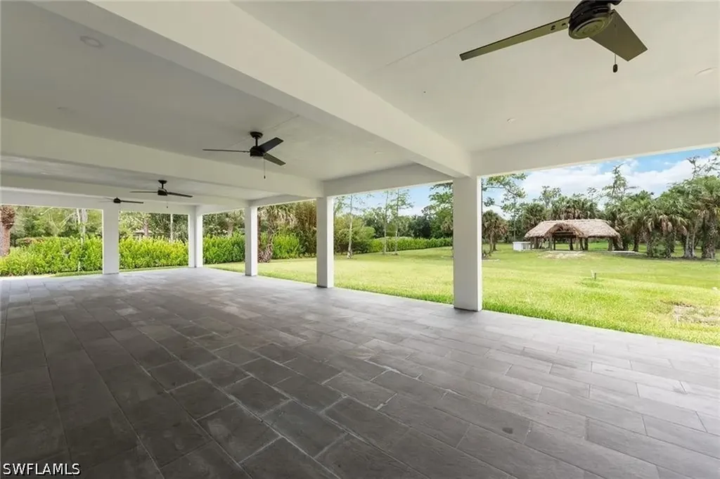 240 33rd Avenue NE Naples FL 34120