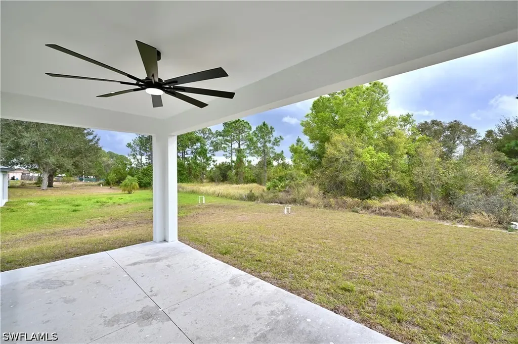 4107 13th Street SW Lehigh Acres FL 33976
