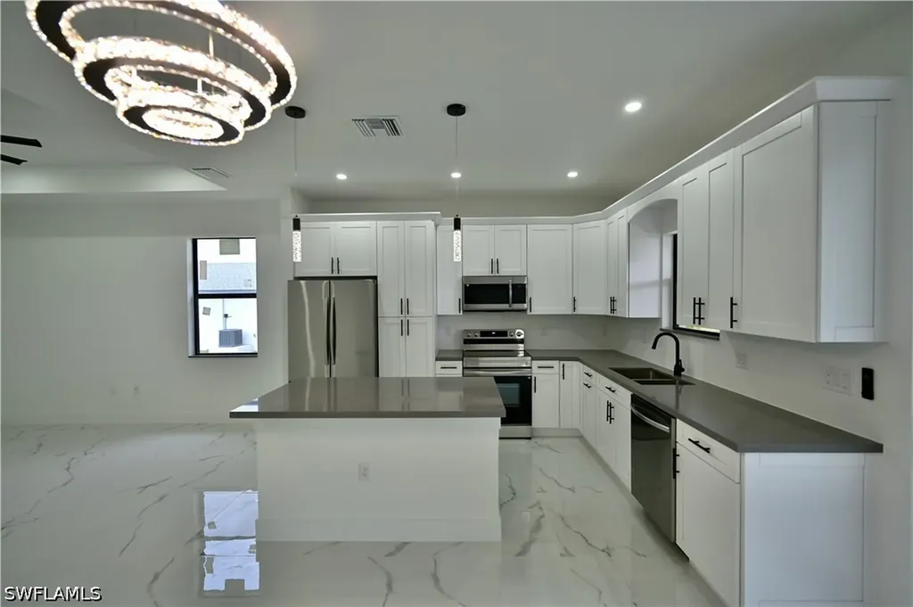 4107 13th Street SW Lehigh Acres FL 33976