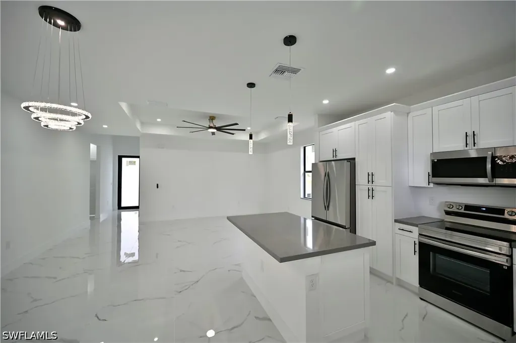 4107 13th Street SW Lehigh Acres FL 33976