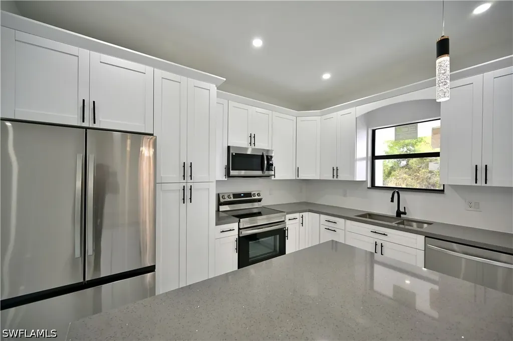 4107 13th Street SW Lehigh Acres FL 33976