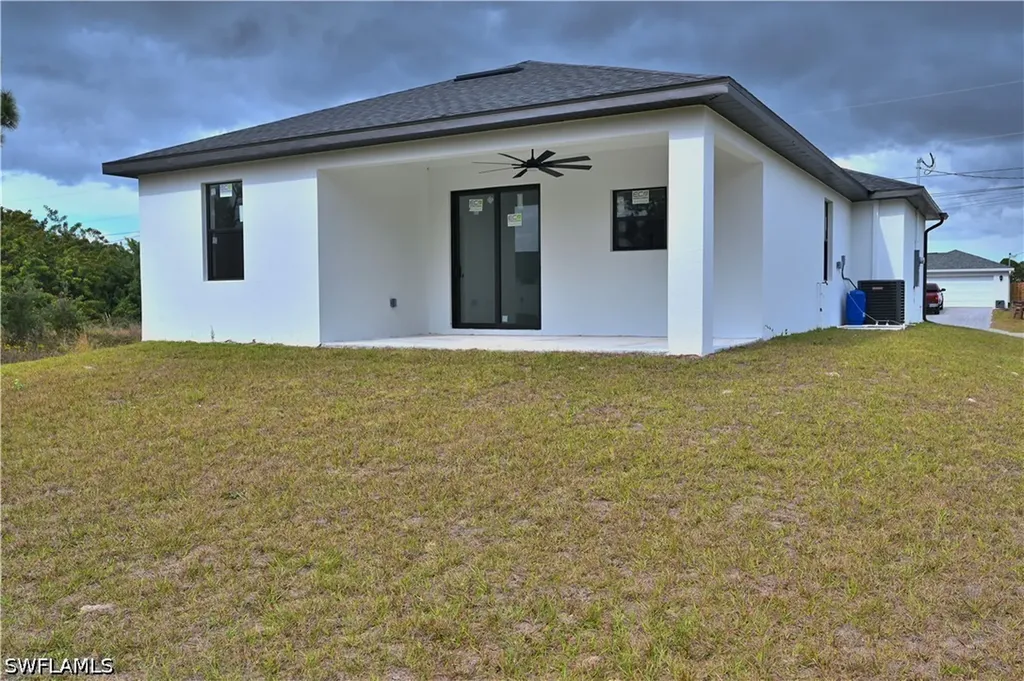4107 13th Street SW Lehigh Acres FL 33976