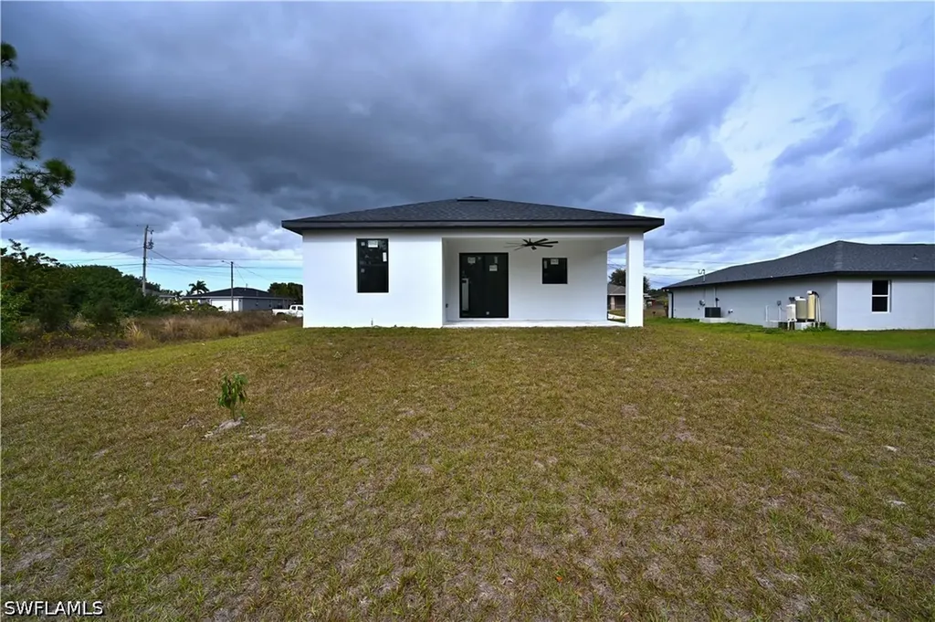 4107 13th Street SW Lehigh Acres FL 33976