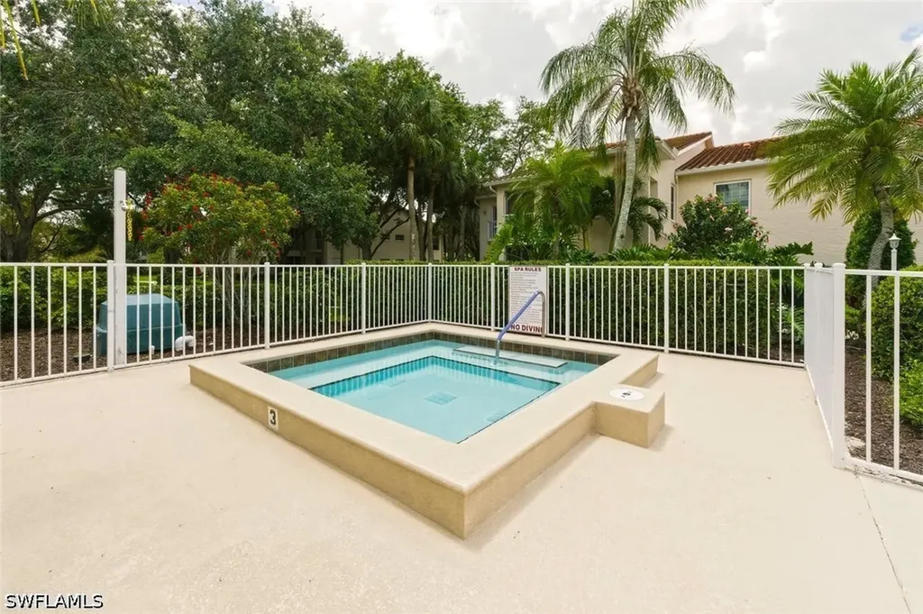 110 Siena Way Naples FL 34119