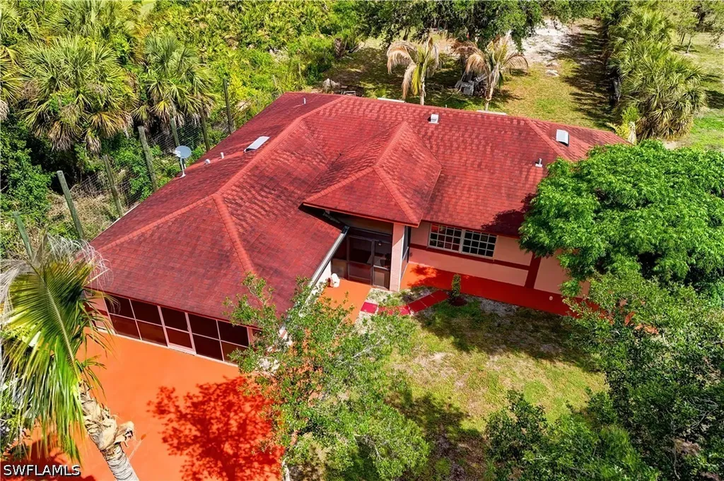 2631 2nd Avenue SE Naples FL 34117