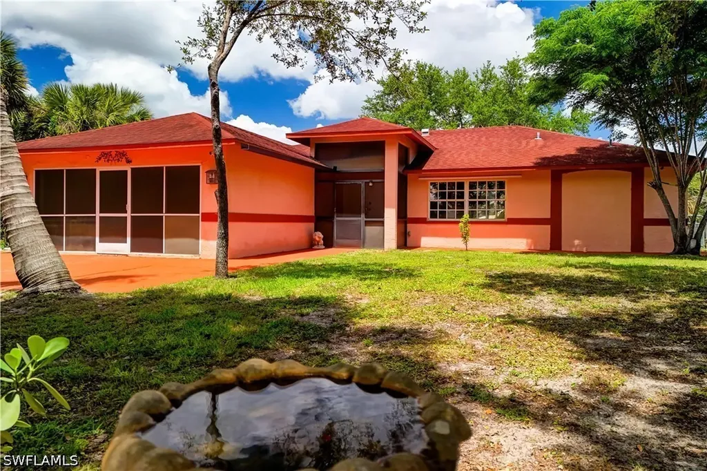 2631 2nd Avenue SE Naples FL 34117
