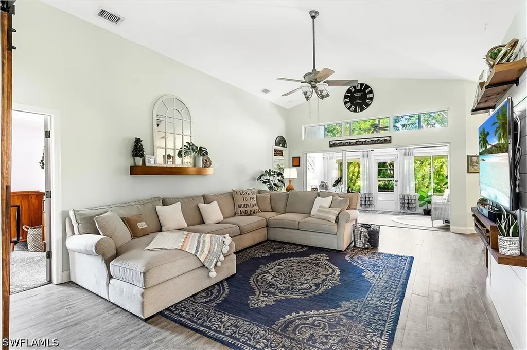 9801 Las Casas Drive Fort Myers FL 33919