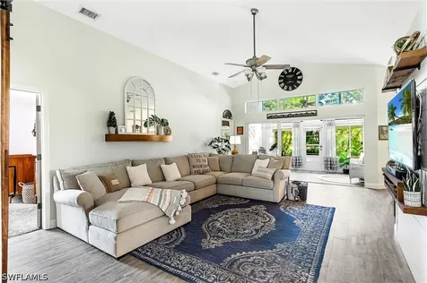 9801 Las Casas Drive Fort Myers FL 33919