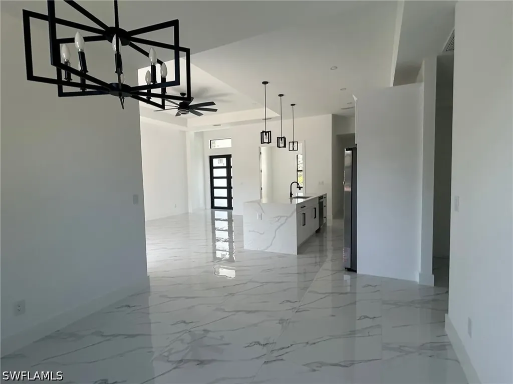 2894 43rd Avenue NE Naples FL 34120