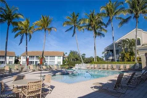5705 Heron Lane Naples FL 34110