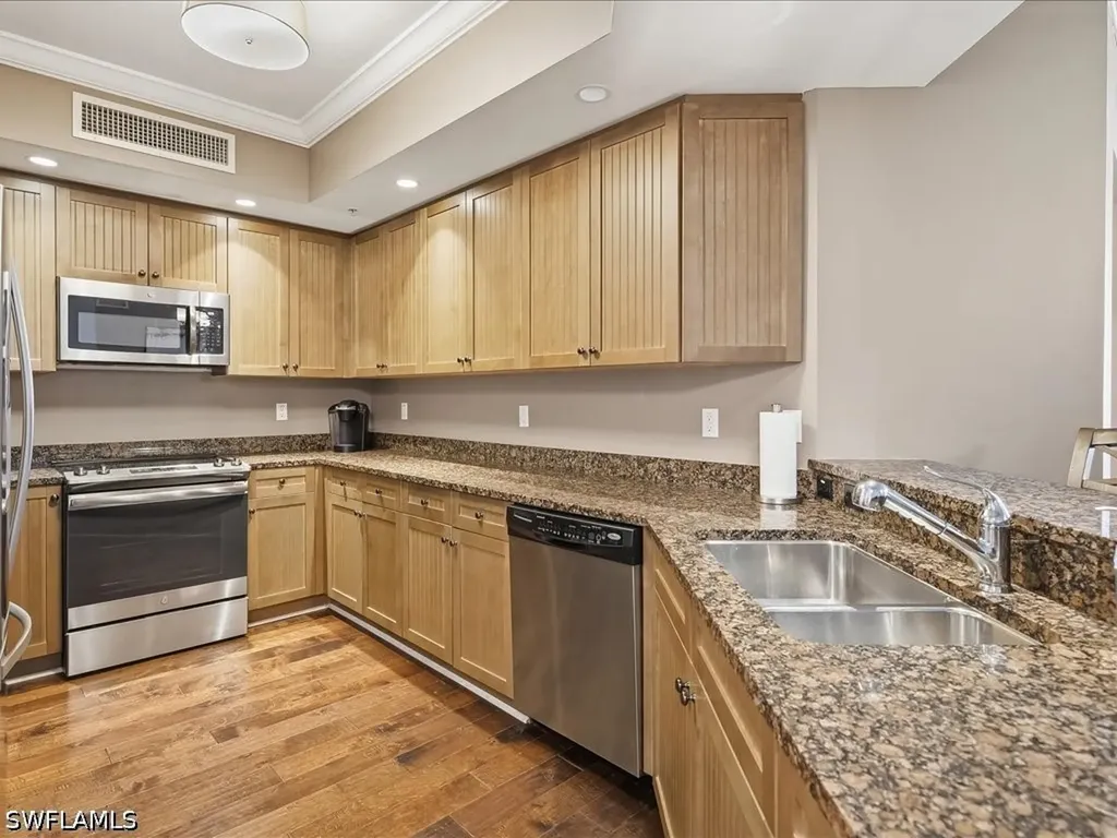 1065 Borghese Lane Naples FL 34114