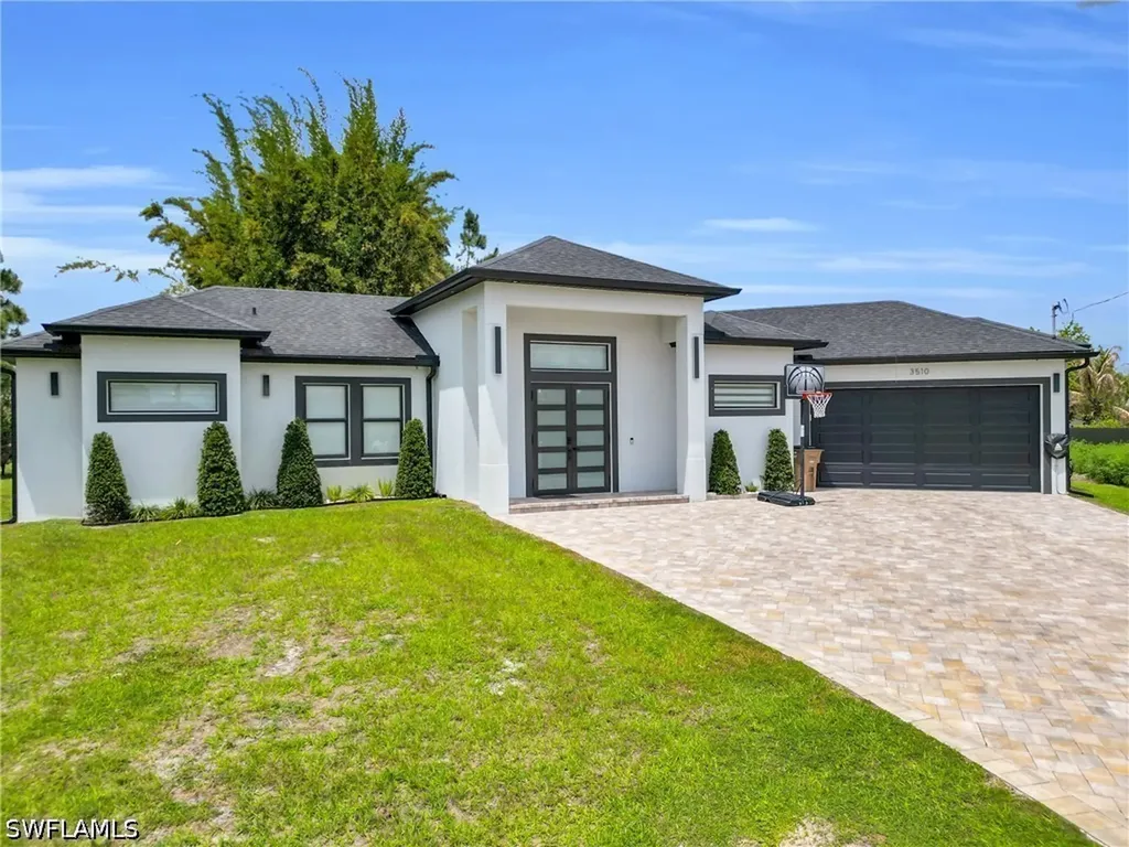 3510 9th Court W Lehigh Acres FL 33971