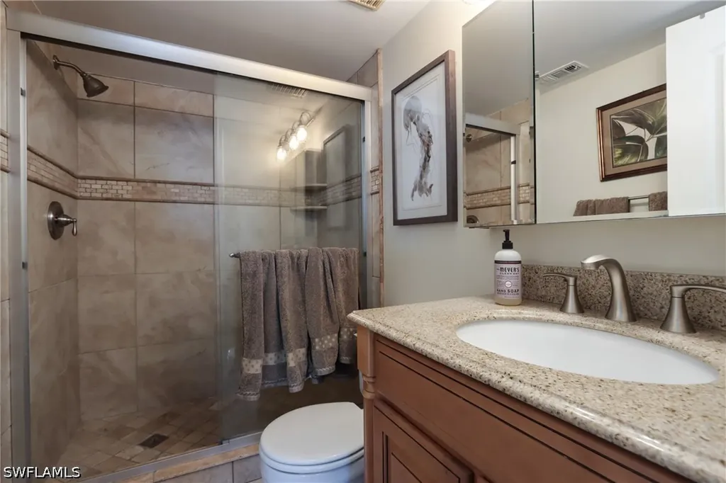 271 Southbay Drive Naples FL 34108