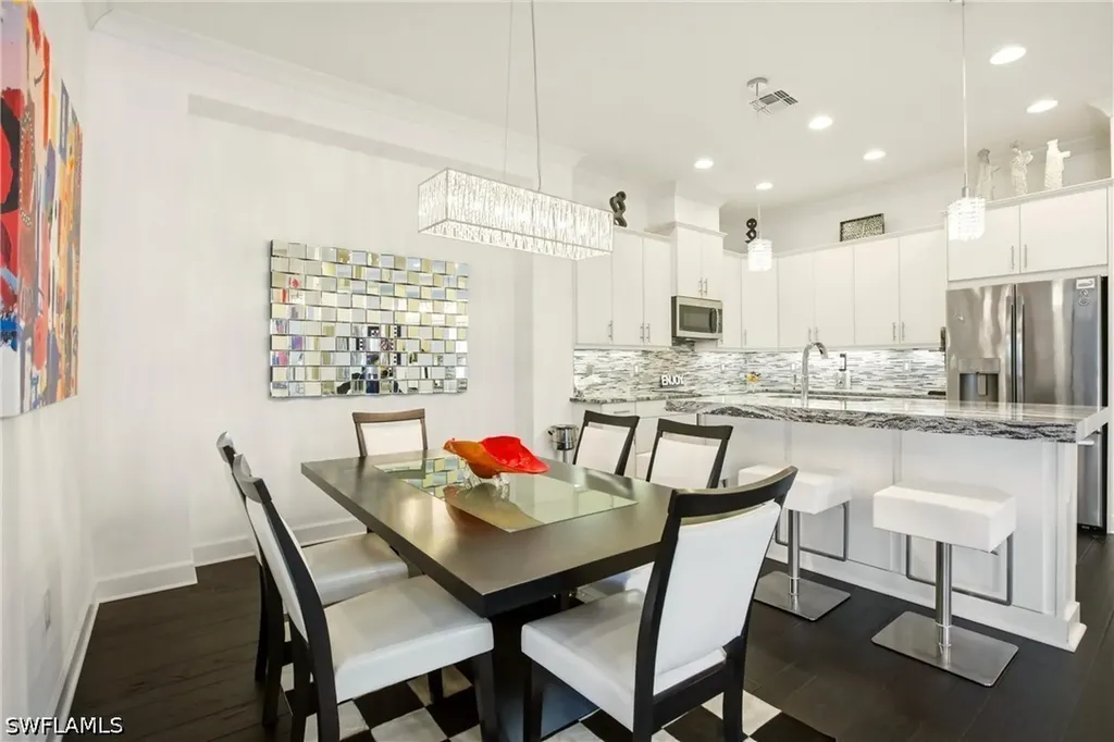 7157 Dominica Drive Naples FL 34113