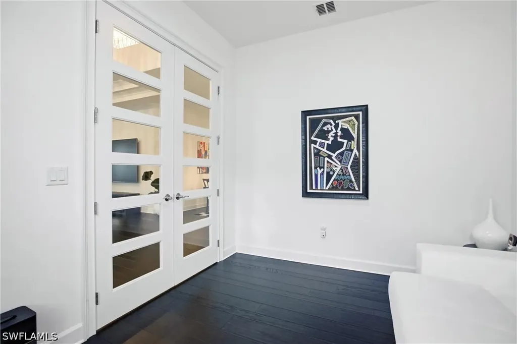 7157 Dominica Drive Naples FL 34113
