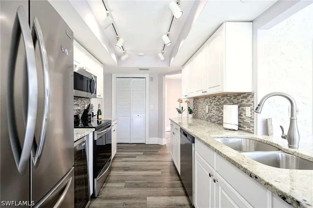 1609 Barbarosa Court Marco Island FL 34145