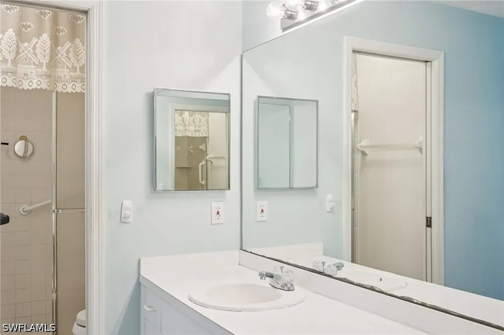 7340 Coventry Court Naples FL 34104