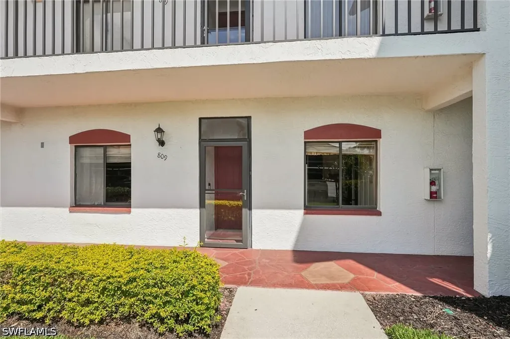 7340 Coventry Court Naples FL 34104