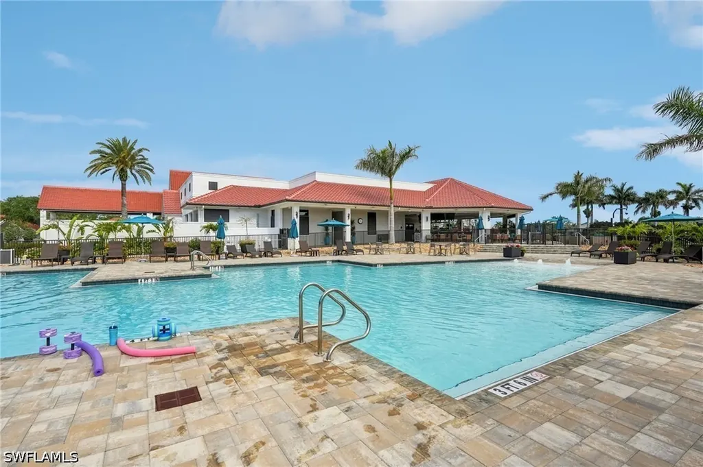 7340 Coventry Court Naples FL 34104