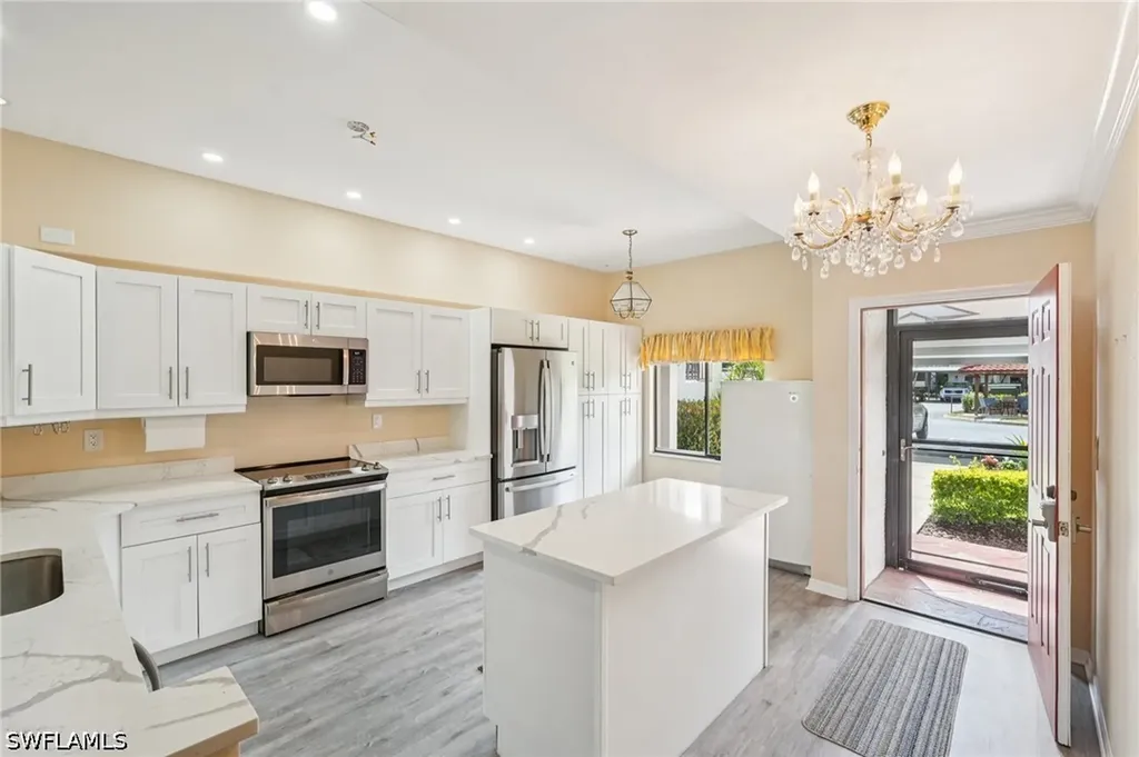 7340 Coventry Court Naples FL 34104