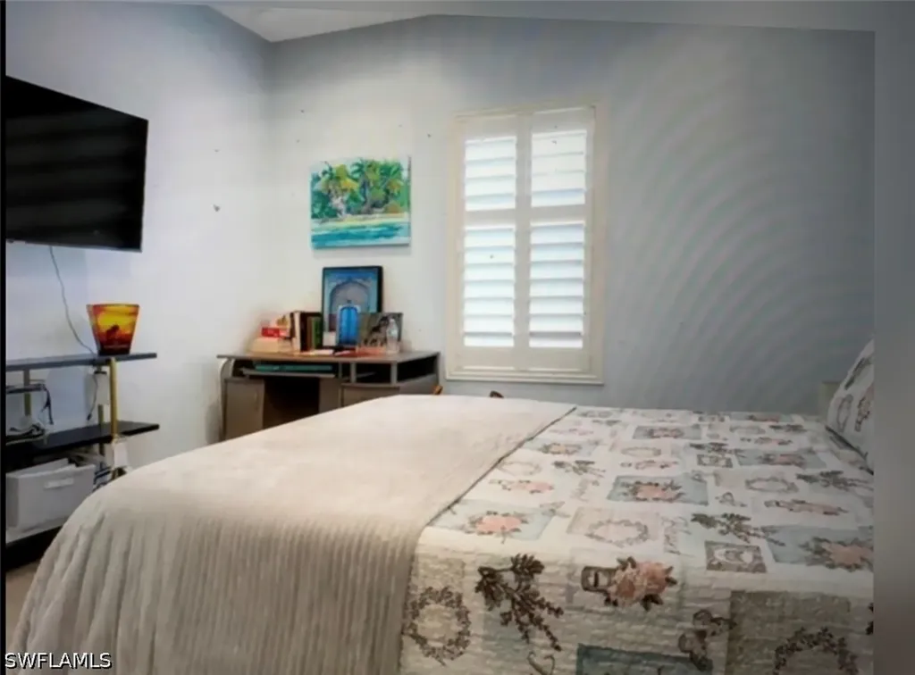 2575 31st Avenue NE Naples FL 34120