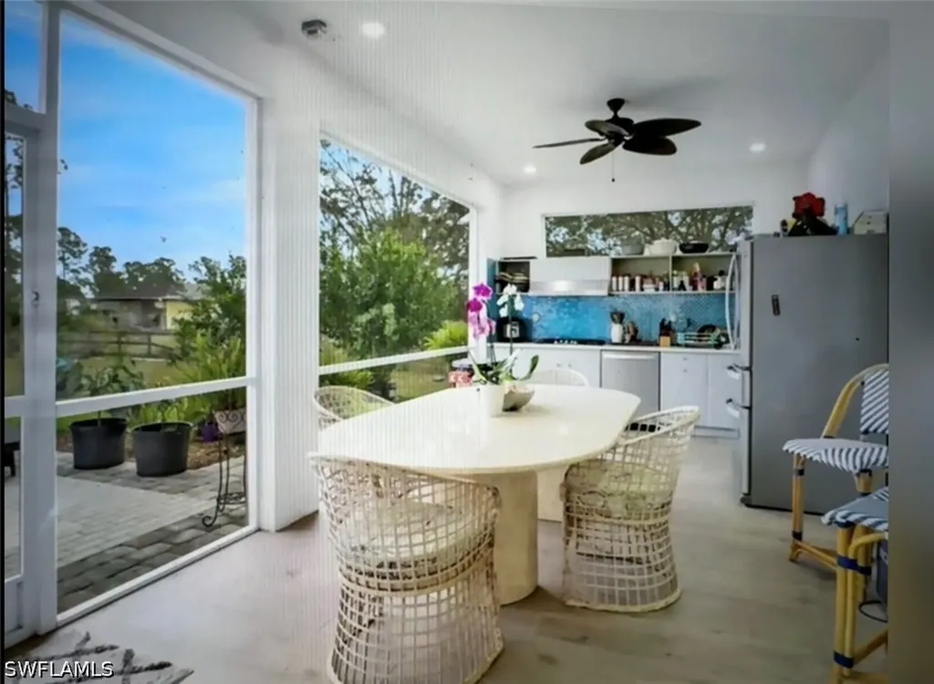 2575 31st Avenue NE Naples FL 34120