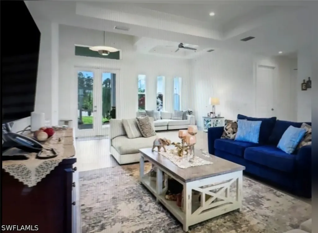 2575 31st Avenue NE Naples FL 34120