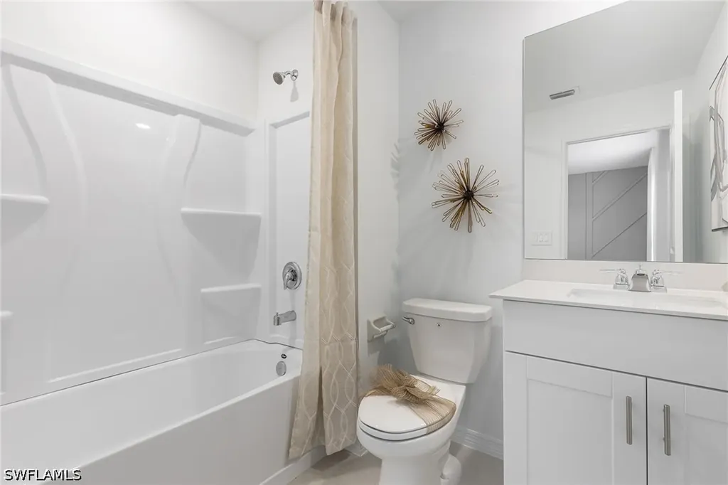 11625 Savanna Lakes Boulevard Lehigh Acres FL 33936