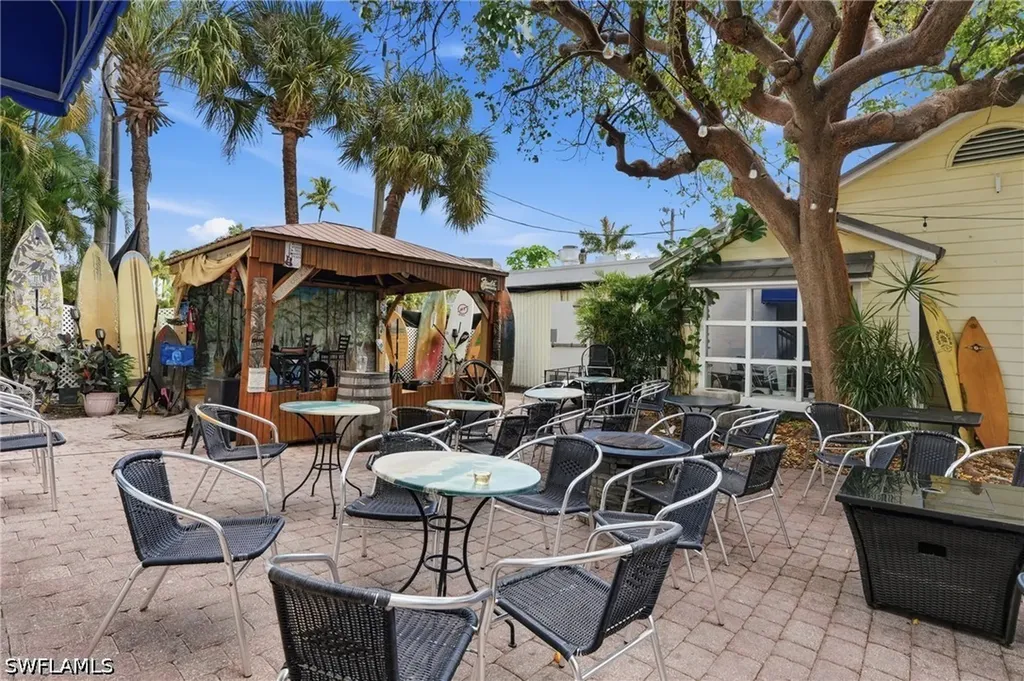 140 Palm Street Marco Island FL 34145