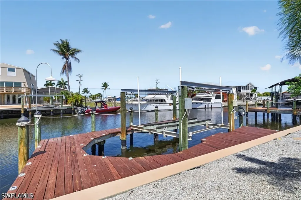 3123 Bracci Drive St. James City FL 33956