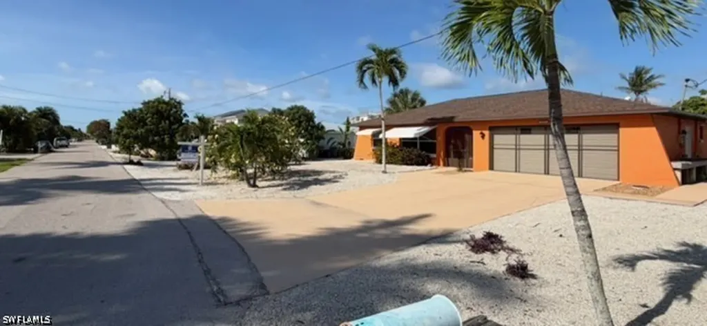 3123 Bracci Drive St. James City FL 33956