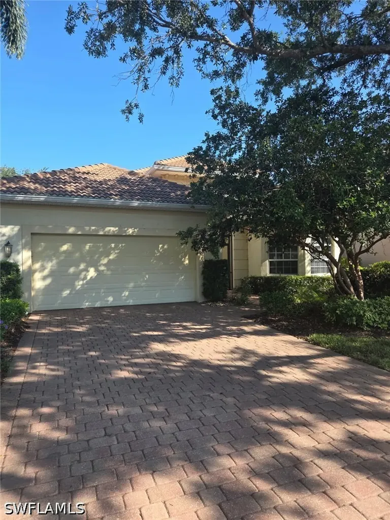 6719 Crowned Eagle Lane Naples FL 34113