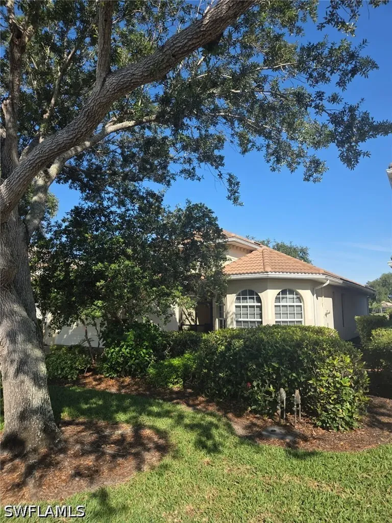 6719 Crowned Eagle Lane Naples FL 34113