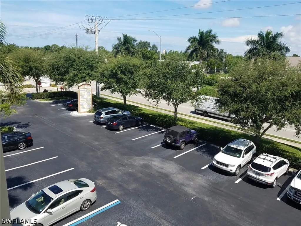 3960 Radio Road Naples FL 34104