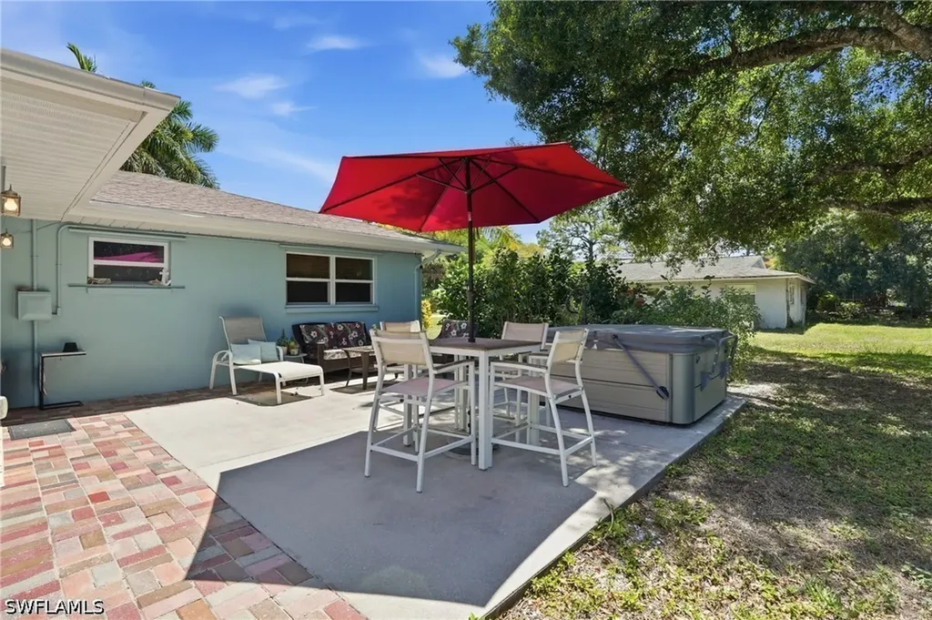 28015 Westbrook Drive Bonita Springs FL 34135