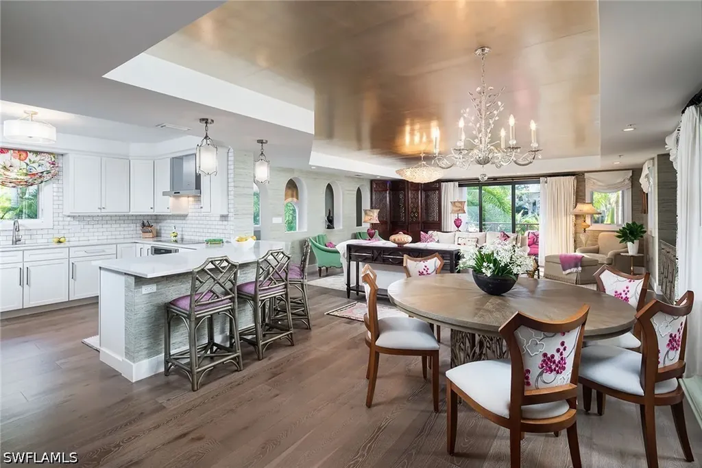 985 8th Avenue S Naples FL 34102